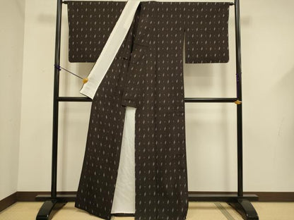 平和屋着物▽上質なお召　単衣　越後ちりめん　十字絣　証紙付き　正絹　逸品　DABF5649du