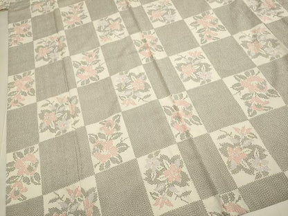 平和屋着物▽本塩沢　単衣　市松花文　正絹　逸品　DABF5734du
