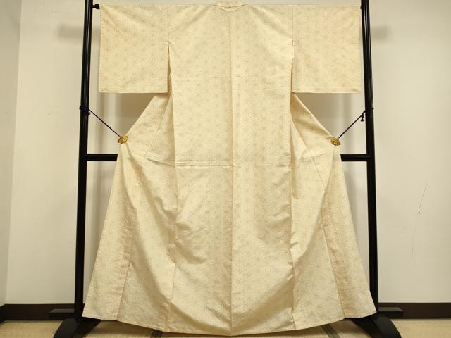 平和屋着物▽上質な紬 　単衣　麻の葉文様 　正絹　逸品　未使用　DABF5748du