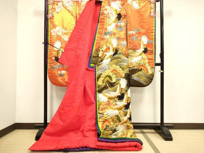 平和屋本店●色打掛 お引きずり 和装 婚礼 結婚式 花嫁 神社挙式 駒刺繍 総刺繍 立波飛鶴文 松竹梅 金銀糸 十二単風 逸品 DABF5820du
