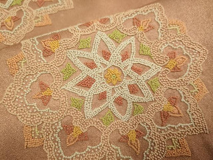 平和屋着物▼中国三大刺繍　相良刺繍　色留訪問着　正倉院花文　暈し染め　正絹　逸品　DABF5952du
