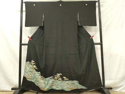平和屋着物■豪華黒留袖　駒刺繍　立波松文　金彩　正絹　逸品　DABF6045zy