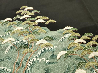 平和屋着物■豪華黒留袖　駒刺繍　立波松文　金彩　正絹　逸品　DABF6045zy