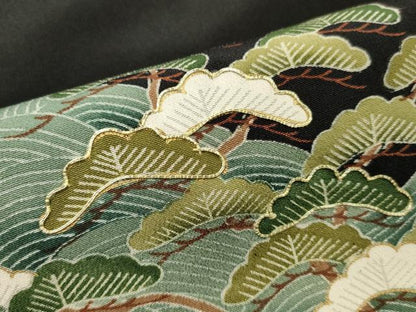 平和屋着物■豪華黒留袖　駒刺繍　立波松文　金彩　正絹　逸品　DABF6045zy