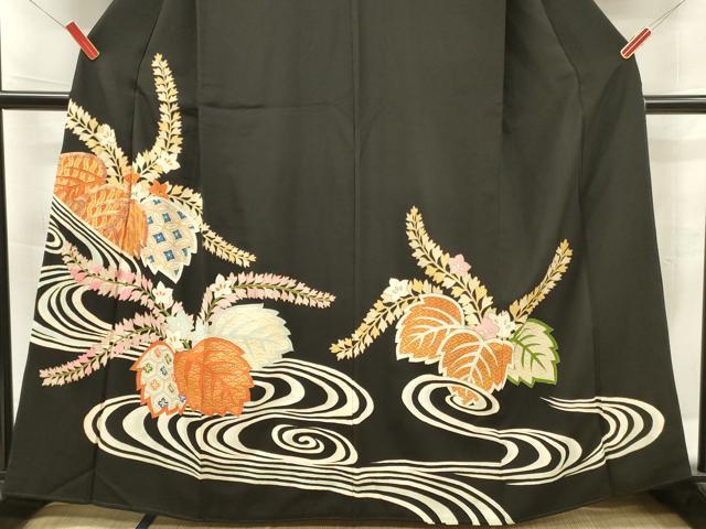 平和屋着物■豪華黒留袖　駒刺繍　草花文　金彩　正絹　逸品　DABF6060zy
