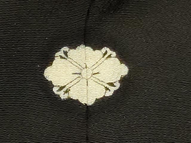 平和屋着物■豪華黒留袖　駒刺繍　草花文　金彩　正絹　逸品　DABF6060zy