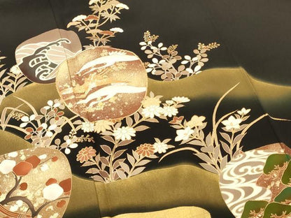 平和屋着物■豪華黒留袖　駒刺繍　飛鶴草花丸文　金彩　正絹　逸品　DABF6061zy