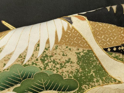 平和屋着物■豪華黒留袖　萬寿染　駒刺繍　飛鶴花松文　金彩　正絹　逸品　DABF6103zy