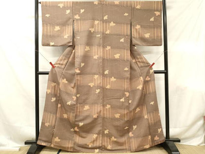 平和屋着物■小紋　舞花文　暈し染め　金彩　洗える着物　DABF6133zy