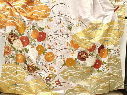 平和屋着物■豪華振袖　駒刺繍　舞菊文　正絹　逸品　DABF6153zy