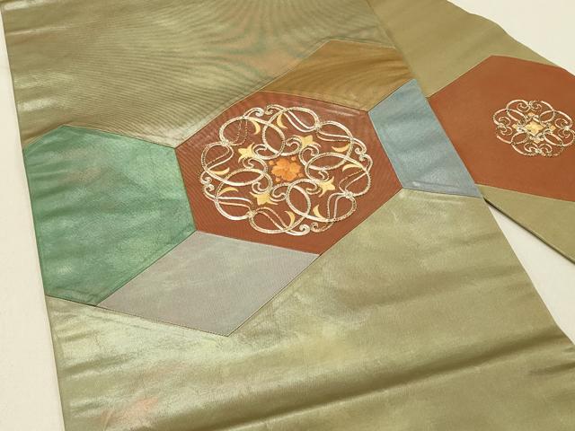 平和屋着物◎九寸名古屋帯　総刺繍　駒刺繍　切嵌　亀甲花文　引箔　正絹　逸品　DABF6655qp