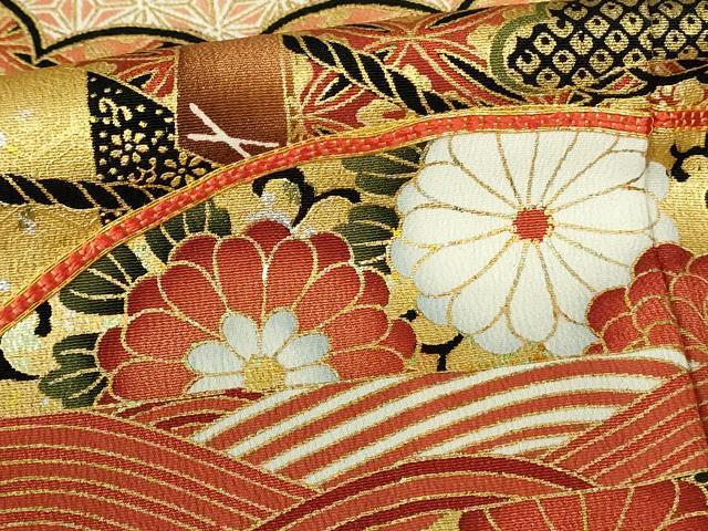 平和屋着物■豪華黒留袖　作家物　駒刺繍　吉祥花文　暈し染め　金彩　正絹　逸品　DABF6935qp