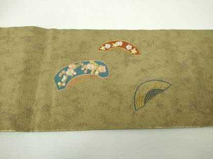 平和屋着物▼九寸名古屋帯　総刺繍　櫛　簪　金糸　引箔　正絹　逸品　DABF7155ps