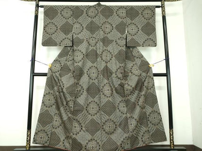 平和屋着物●本場大島紬　龍郷絣　花菱文　正絹　逸品　DABF7213ps