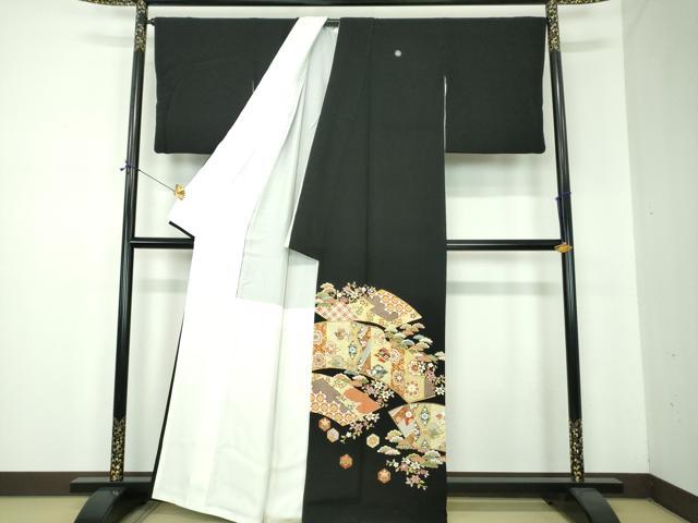 平和屋着物●豪華黒留袖　作家物　駒刺繍　地紙吉祥花文　金彩　正絹　逸品　DABF7217ps
