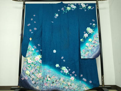 平和屋着物●豪華振袖　刺繍　舞花文　暈し染め　金糸　京都きもの友禅扱い　正絹　逸品　DABF7239ps