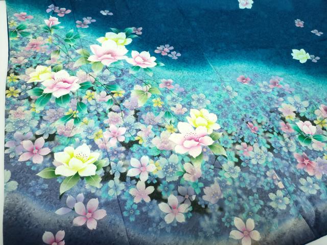 平和屋着物●豪華振袖　刺繍　舞花文　暈し染め　金糸　京都きもの友禅扱い　正絹　逸品　DABF7239ps