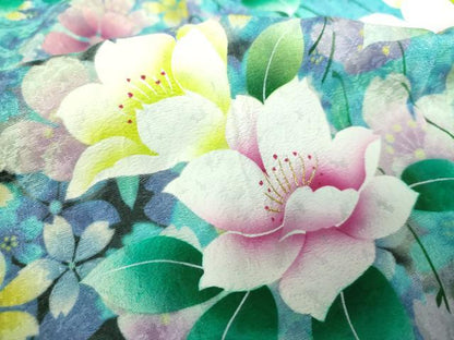 平和屋着物●豪華振袖　刺繍　舞花文　暈し染め　金糸　京都きもの友禅扱い　正絹　逸品　DABF7239ps