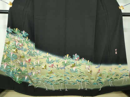 平和屋着物●京加賀友禅　百貫達雄　黒留袖　群れ鳥　松文　暈し染め　正絹　逸品　未使用　DABF7250ps