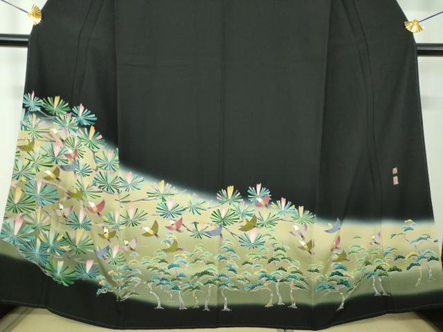 平和屋着物●京加賀友禅　百貫達雄　黒留袖　群れ鳥　松文　暈し染め　正絹　逸品　未使用　DABF7250ps
