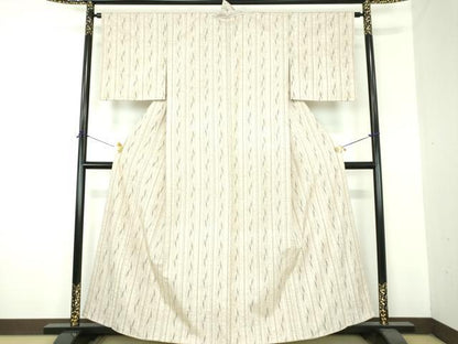 平和屋着物●伝統工芸士　七代目　吉澤与市　本場越後　ぜんまい紬　間道　証紙付き　正絹　逸品　DABF7258ps