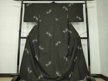 平和屋着物●本場大島紬　9マルキ　地空　鹿花文　やまと誂製　正絹　逸品　DABF7260ps