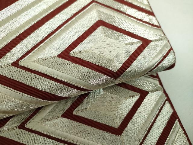 平和屋着物▼太鼓柄袋帯　駒刺繍　総刺繍　菱文　銀糸　正絹　逸品　DABF7359ps