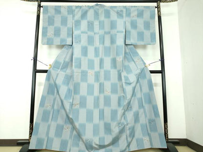 平和屋着物●上質な紬　憬　市松舞蝶文　反端付き　正絹　逸品　未使用　DABF7519ps