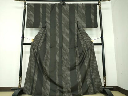 平和屋着物●本場大島紬　古代染色純泥染　変わり間道　やまと誂製　大山謹製　証紙付き　正絹　逸品　DABF7522ps