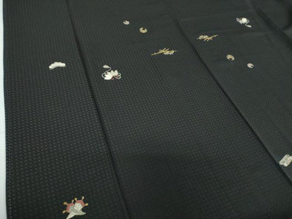 平和屋着物●訪問着　総刺繍　宝尽くし　黒地　金銀糸　正絹　逸品　DABF7536ps