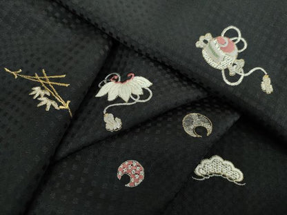 平和屋着物●訪問着　総刺繍　宝尽くし　黒地　金銀糸　正絹　逸品　DABF7536ps