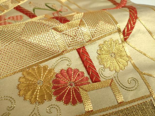 平和屋着物▼太鼓柄袋帯　駒刺繍　総刺繍　檜扇花文　金銀糸　正絹　逸品　DABF7685ps