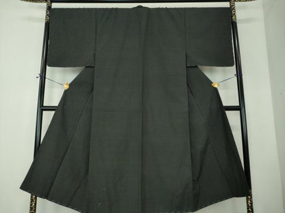 平和屋着物●男性　紬　色無地　黒地　正絹　逸品　未使用　DABF7720ps