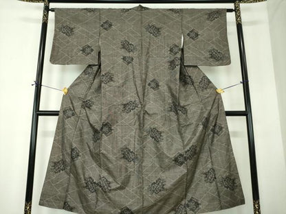 平和屋着物●本場大島紬　9マルキ　花菱文　正絹　逸品　DABF7722ps
