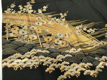 平和屋着物●金彩友禅　卓越技能者・名工・和田光正　黒留袖　枝梅　渡橋風景花文　金銀彩　正絹　逸品　DABF7753ps