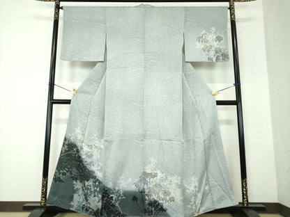 平和屋着物●日展作家　山本唯与志　レリーフ染　訪問着　枝花シルエット　暈し染め　正絹　逸品　DABF7823ps