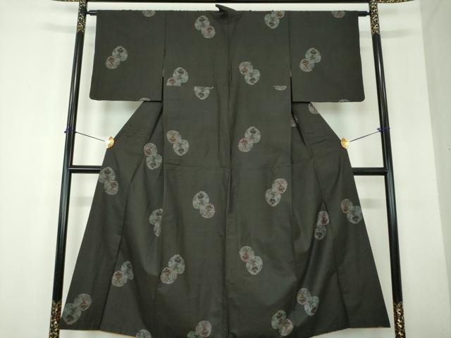 平和屋着物●本場大島紬　9マルキ　地空　お雛様　正絹　逸品　DABF7837ps