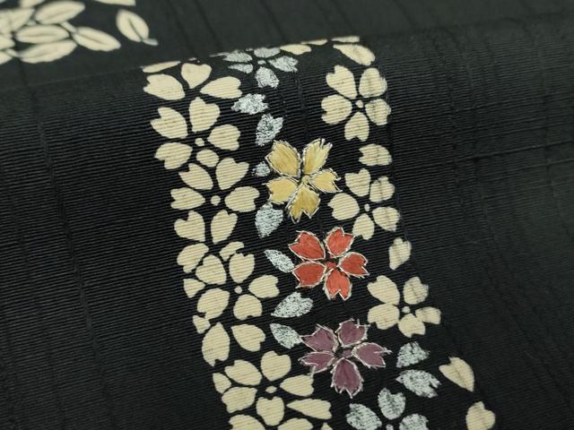 平和屋着物●訪問着　刺繍　桜楓　黒地　銀彩　正絹　逸品　DABF7857ps