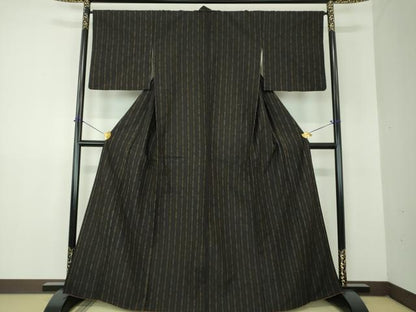 平和屋着物●上質な紬　間道　黒地　正絹　逸品　DABF7860ps
