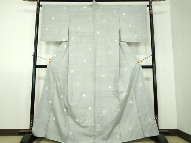 平和屋着物●本場大島紬　白大島　7マルキ　総絣　矢羽根　正絹　逸品　DABF7883ps