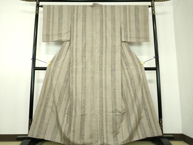 平和屋着物●結城紬　100亀甲　舞蝶花鳥間道　正絹　逸品　DABF7891ps