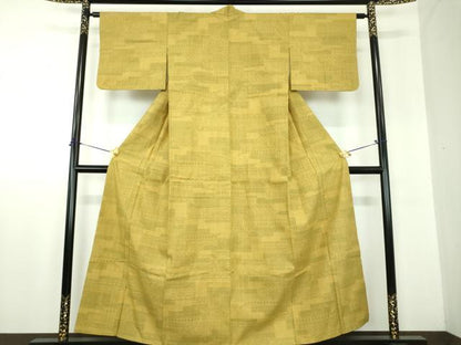 平和屋着物●本場結城紬　重要無形文化財　100亀甲　幾何学花文　正絹　逸品　DABF7896ps