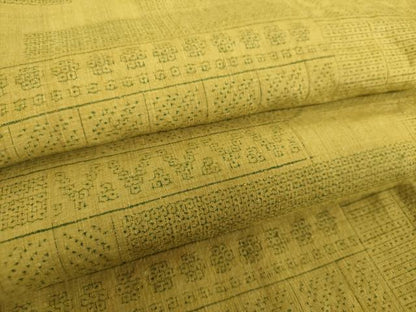平和屋着物●本場結城紬　重要無形文化財　100亀甲　幾何学花文　正絹　逸品　DABF7896ps