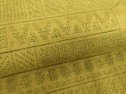 平和屋着物●本場結城紬　重要無形文化財　100亀甲　幾何学花文　正絹　逸品　DABF7896ps