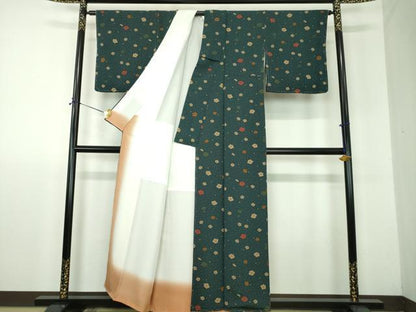 平和屋着物●上質な小紋　舞梅　鬼しぼ縮緬　正絹　逸品　未使用　DABF7901ps