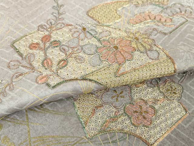 平和屋着物●中国三大刺繍 スワトウ刺繍 汕頭刺繍 訪問着 駒刺繍 地紙花文 流水花シルエット 暈し染め 金彩 正絹 逸品 DABF7903ps