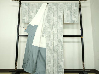 平和屋着物●本場染大島紬　色紙重ね花文　正絹　逸品　DABF7910ps