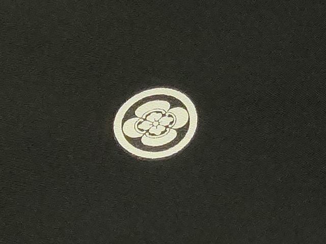 平和屋着物■豪華黒留袖　作家物　人物風景文　暈し染め　金彩　正絹　逸品　DABF8717sf