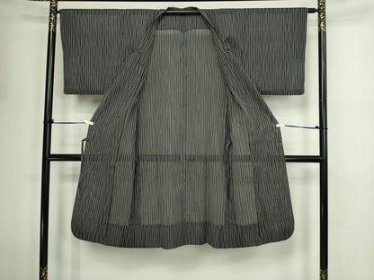 平和屋着物▽道行コート　スリーシーズン　春夏秋　塵除け　縞　黒地　正絹　逸品　DABF8744sf