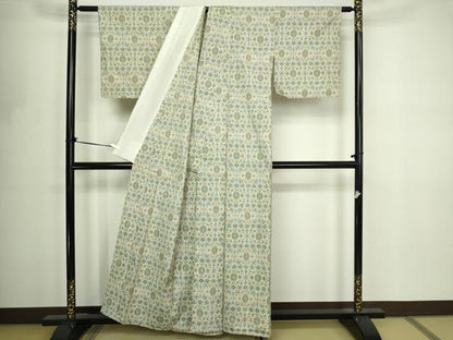 平和屋着物▽本場大島紬　白大島　単衣　７マルキ　花唐草文　正絹　逸品　DABF8791sf